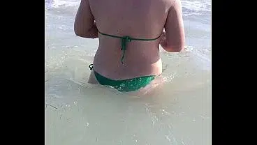 Bañándome en las playas de Yucatán