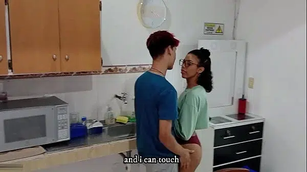 que rico es follarme a mi hermanastro porno en espanol