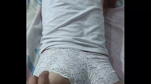 sexo casero entre hermanastros pervertidos mientras sus padres no están en casa, a ella le encanta que la follen al estilo perrito