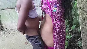 Hindi Sex And Devar Bhabhi – I See My Aunty Going Into The Bathroom To Pee But I Hugged Her And Started Fucking Her Ass
