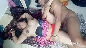 Indian Desi Hot Aunty Sex With Neighbour Boy