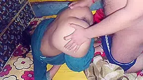 Indian Girl First Time Gaand Sex , Local Village Girl First Time Xxx Video