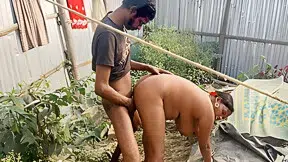 Indian Village Desi Bhabhi Ki Outdoor Chudai With Village Bhabhi