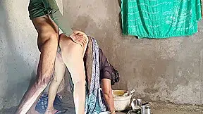 Stepmother And Stepson Also Had Beautiful Sex At Home