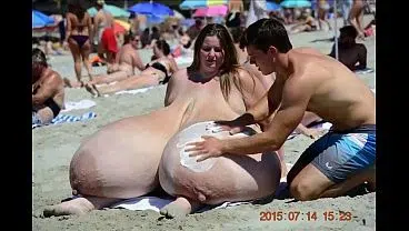 (AI GENERATED) Busty beach footage vol 2 (Fapermann)