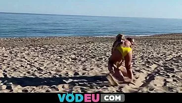 Beach Brawl: Two Ladies Turn the Tables on Unwitting Challenger