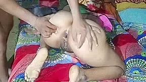 Desi Gaon Ki Bhabhi Ne Lund Chus Kar Jamkar Chudai