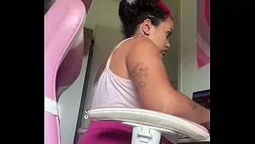 Home Office Workday Chubby Girl Natural Loud Farts Computer Desk Vibes