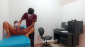 Medico Pervertido Fol El Cono De La Chica Universitaria Cachonda 18+