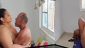 Stepdaughter Seduces Her Disgusting Stepfather With Her Ass To Do Her Homework Then She Ends Up Fucking And With Her Ass Full Of Cum