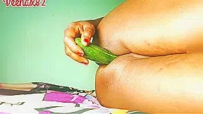 Village Veena Bhabhi Anal Video Fucking With Coocumber – Village Bhabhi
