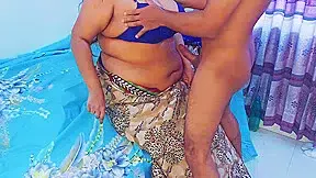 Moti Gand Vali Hot Aunty Go To Hotel For Sex – A Stranger Guy Enter Her Hotel Room And She Give Me Condom & Start Rough Fuck